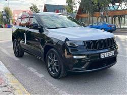 جیپ گراند شیرۆکی